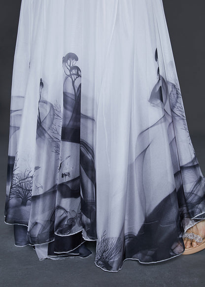 Well Tailored Garment with a Graceful Silhouette