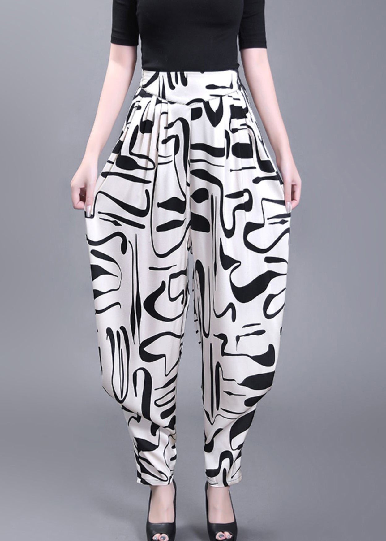 A Vintage Style Pants with Delicate Timeless Details