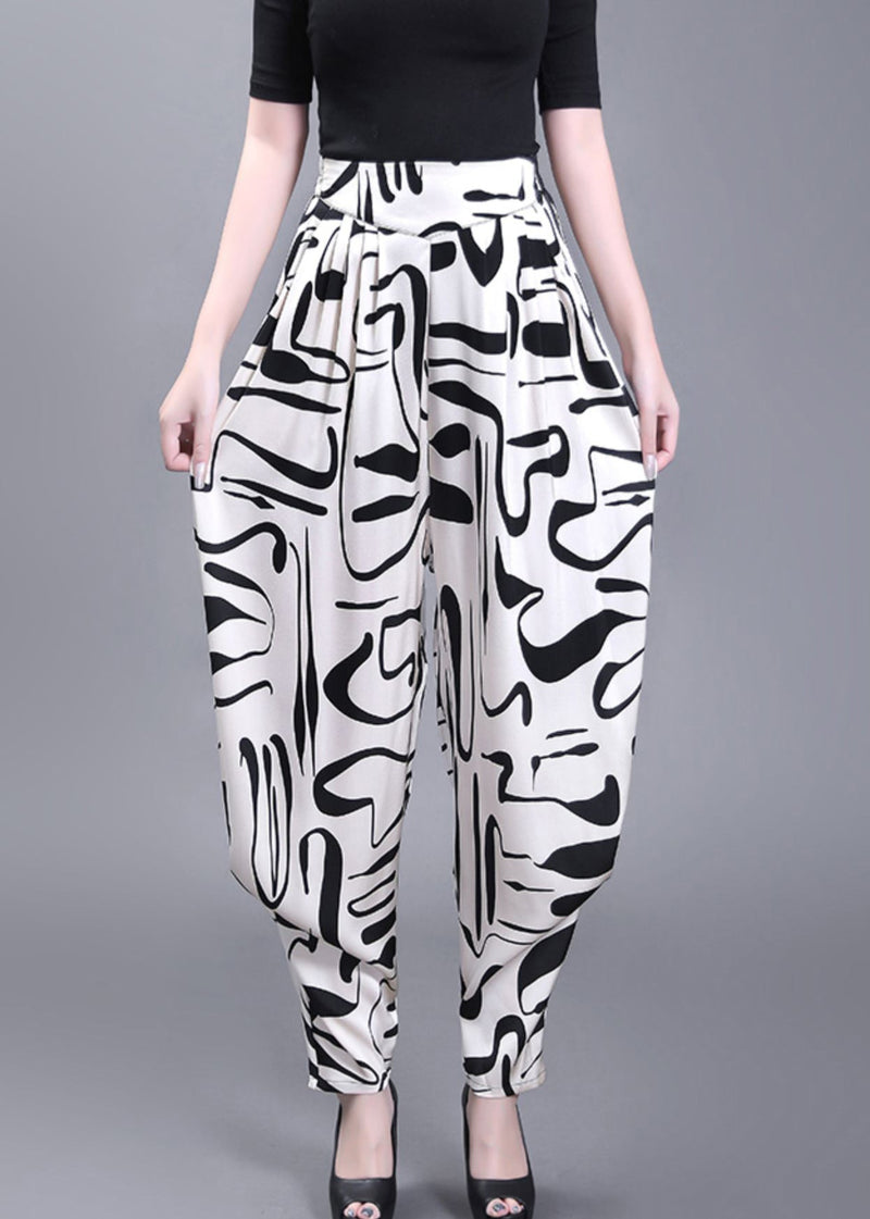 A Vintage Style Pants with Delicate Timeless Details