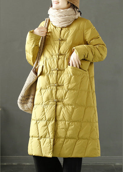 Gracefully Styled Coat for Any Occasion