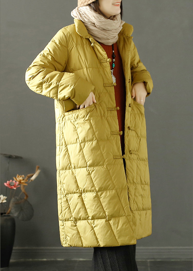 Gracefully Styled Coat for Any Occasion