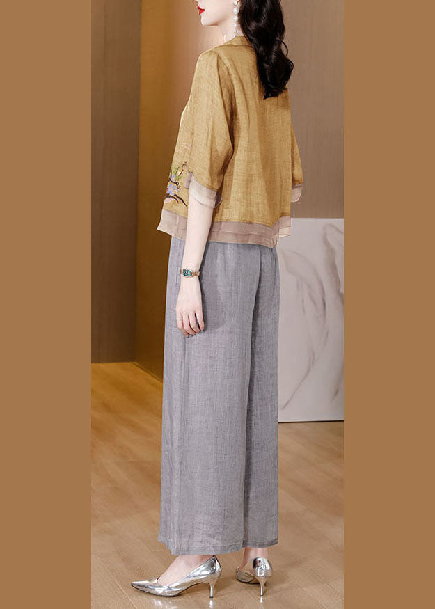 Gracefully Styled Garment for Any Occasion