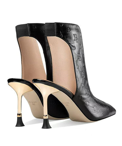 Graceful Orthopedic Boots for Modern Look