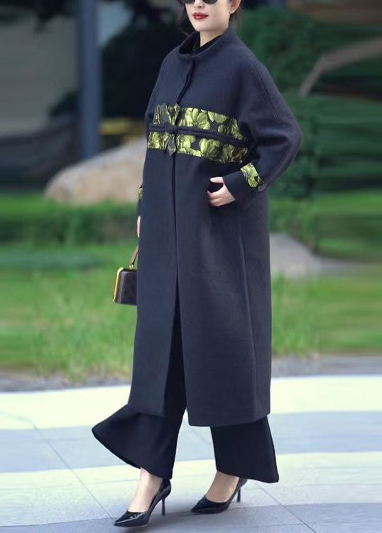 Classic Vintage Coat with a Flattering Fit