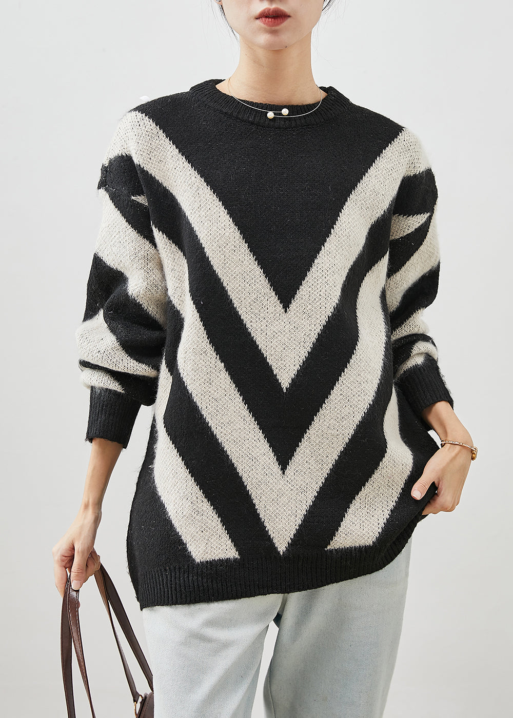 Beautifully Finished Sweater in a Timeless Design
