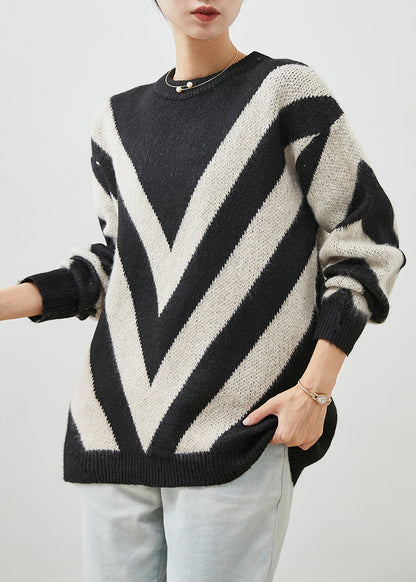 Elegantly Styled Sweater for Everyday Wear