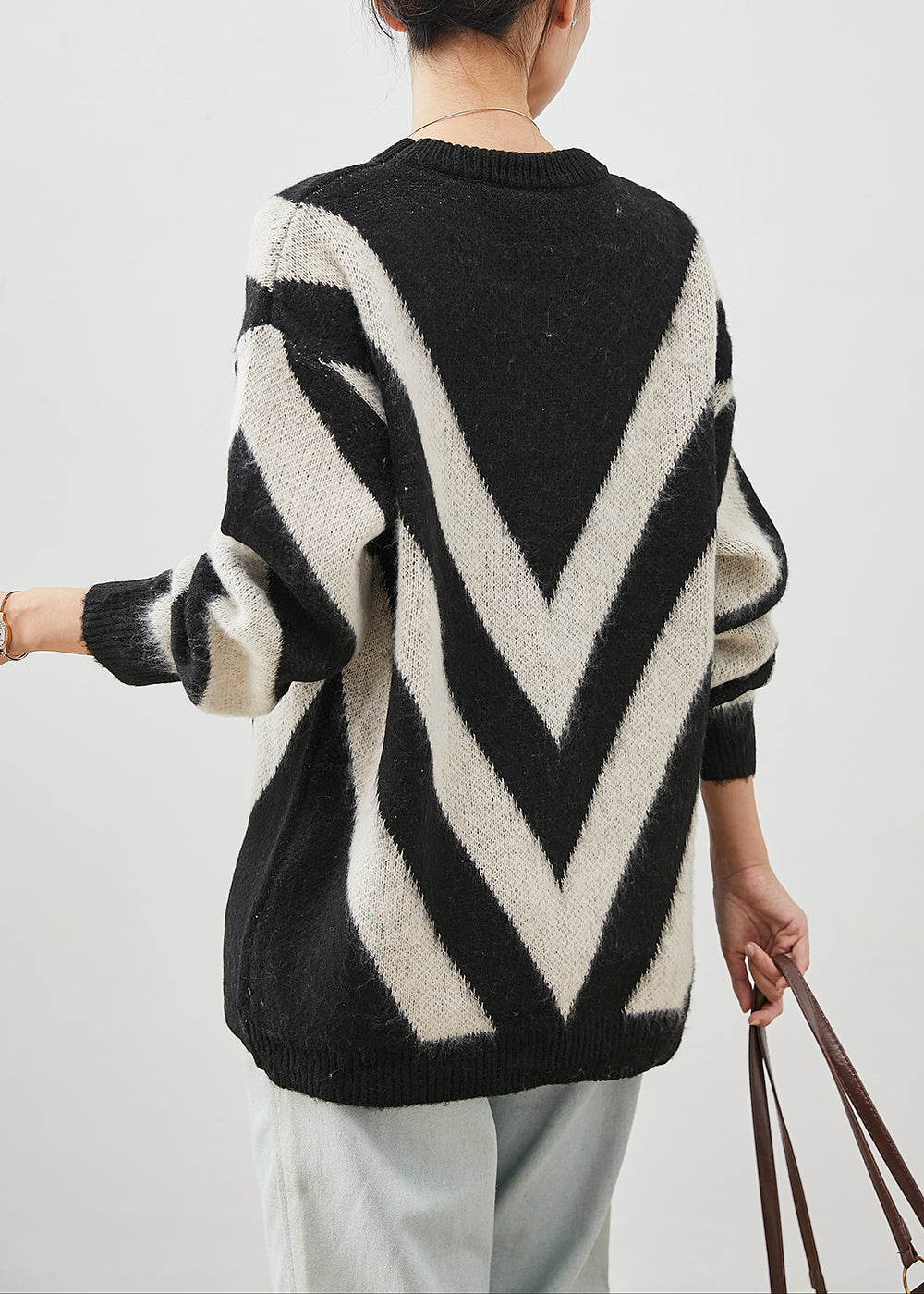 Elegantly Styled Sweater for Everyday Wear