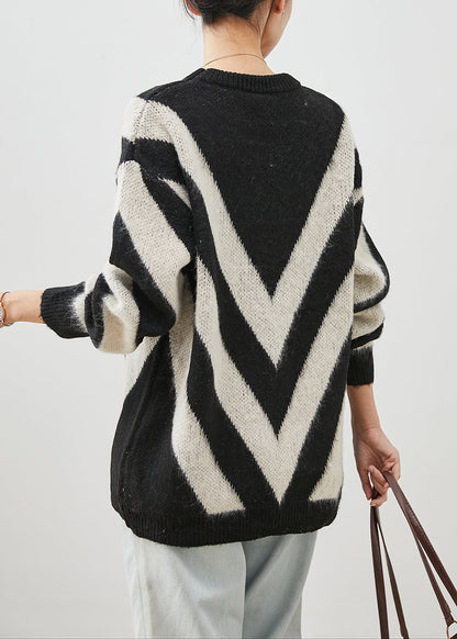 Elegantly Styled Sweater for Everyday Wear