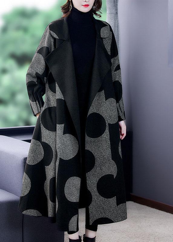 Classic Vintage Coat with a Flattering Fit