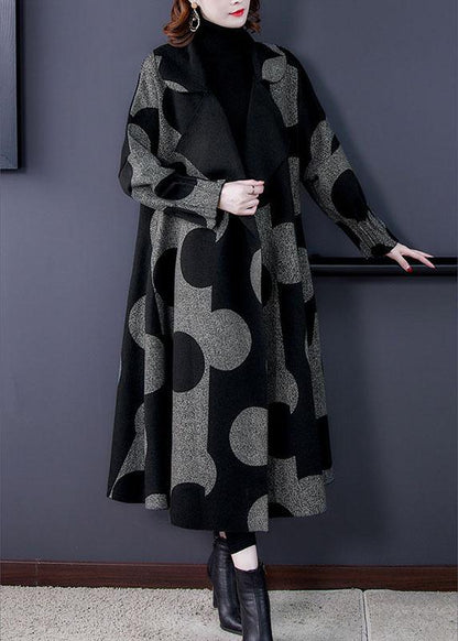 Classic Vintage Coat with a Flattering Fit