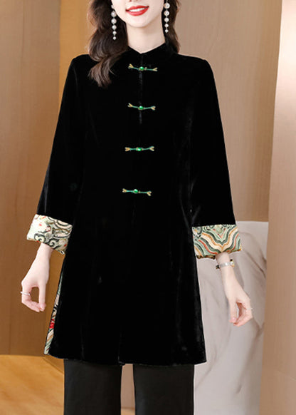 Polished Coat with an Effortless Classic Look