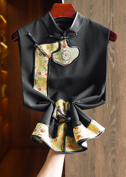 Sophisticated Garment with a Clean Classic Look