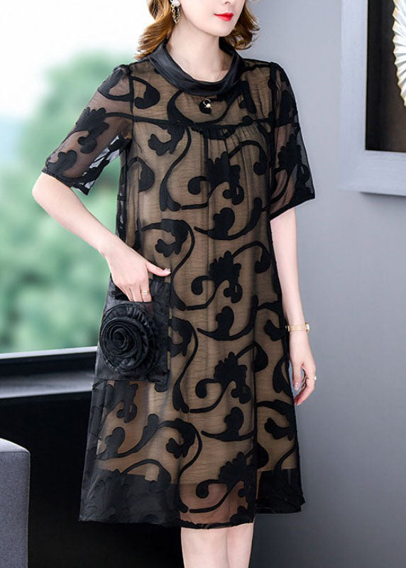 Polished Dress with an Effortless Classic Look