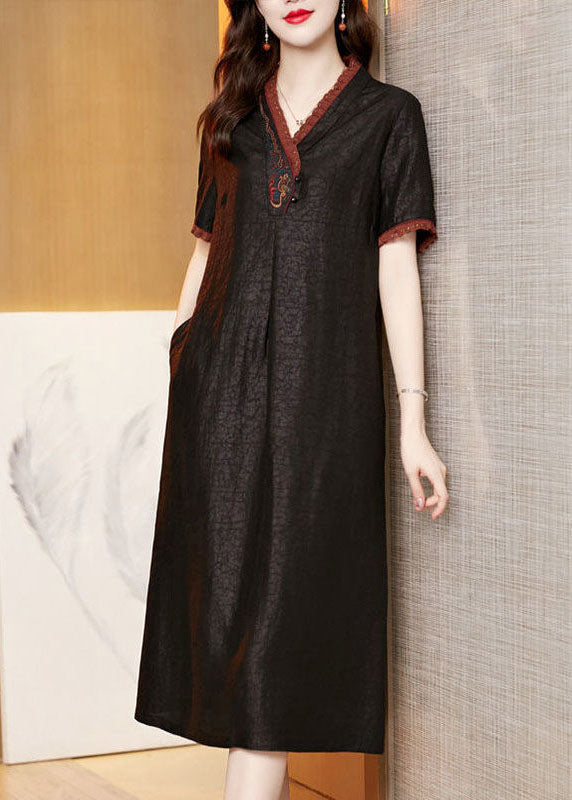 Polished Dress with an Effortless Classic Look