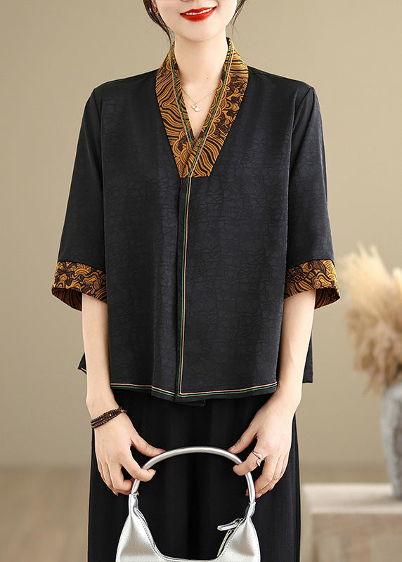 Effortlessly Elegant Shirt with a Timeless Design