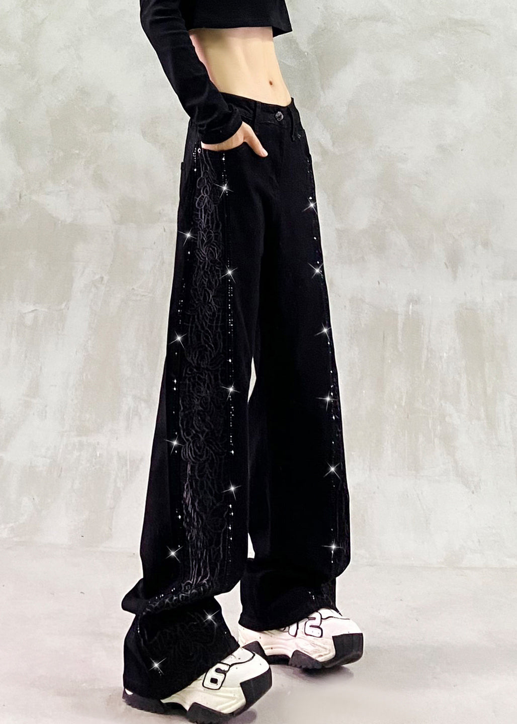 Classic Vintage Pants with a Flattering Fit