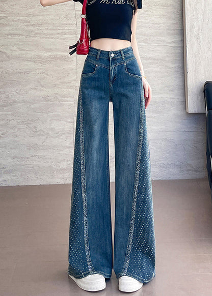 Sophisticated Pants with a Clean Classic Look