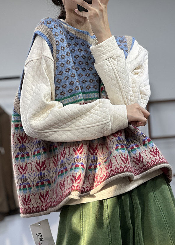 A Vintage Style Top with Delicate Timeless Details