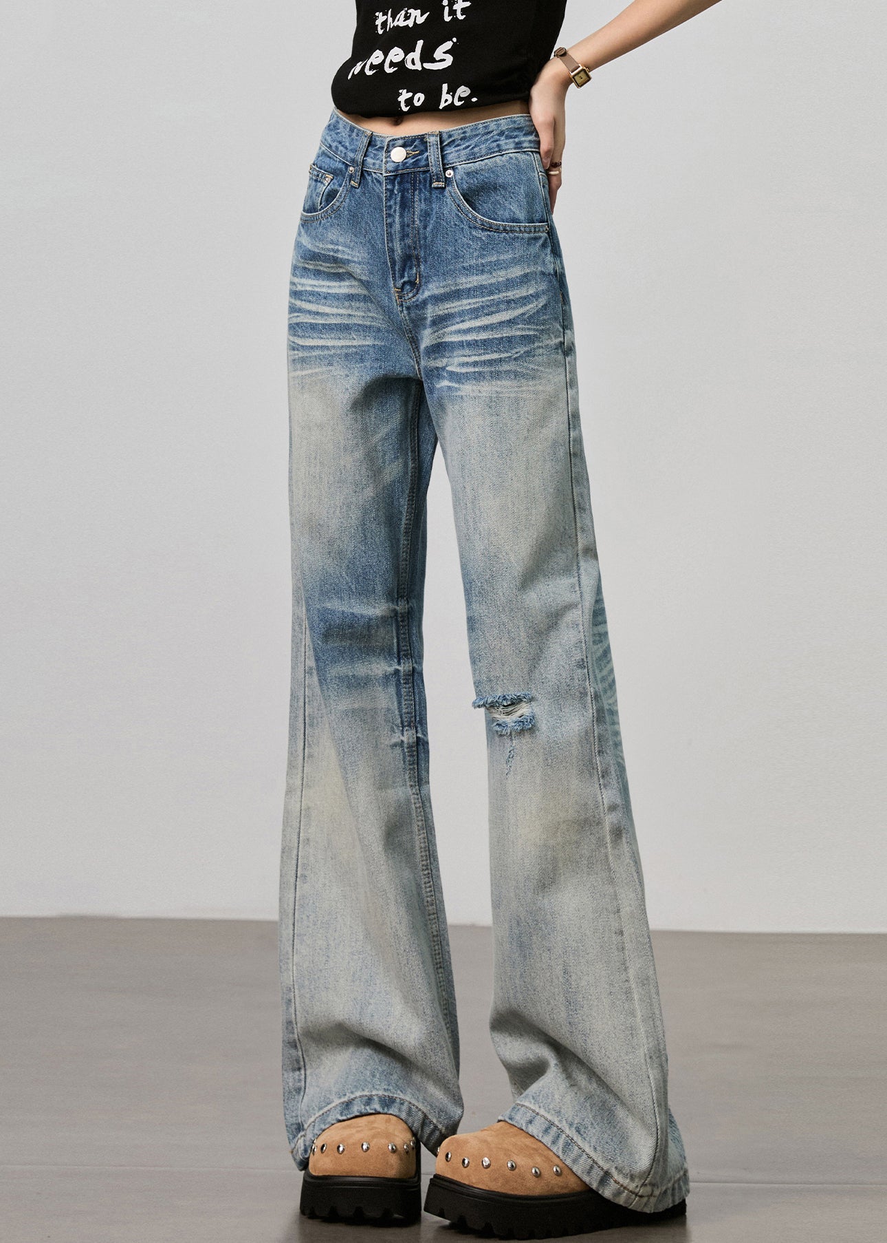 Classic Vintage Pants with a Flattering Fit
