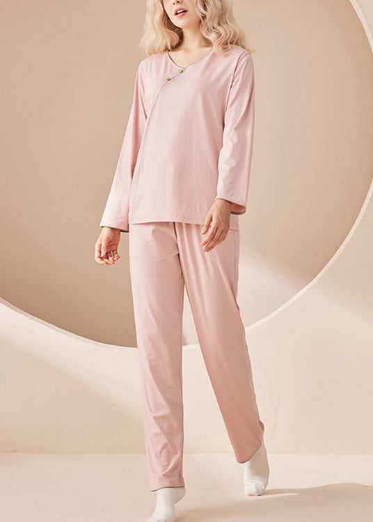 Well Tailored Garment with a Graceful Silhouette