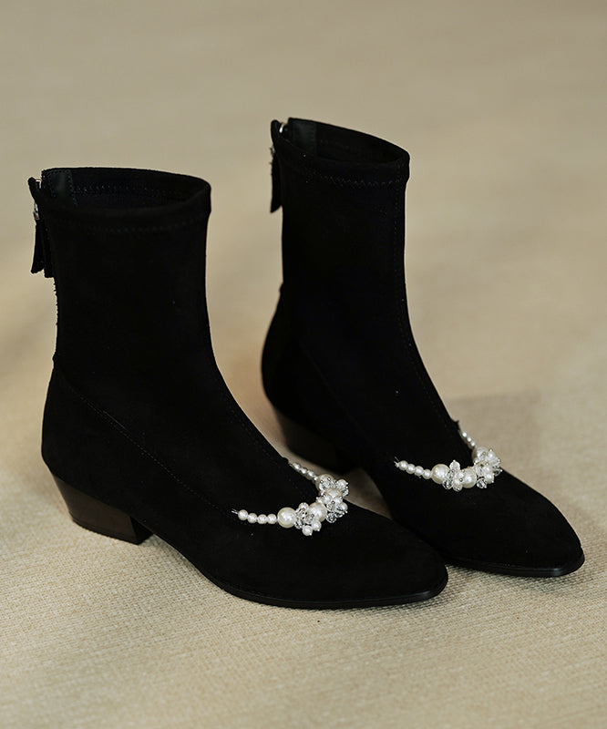 Graceful Orthopedic Boots for Modern Look