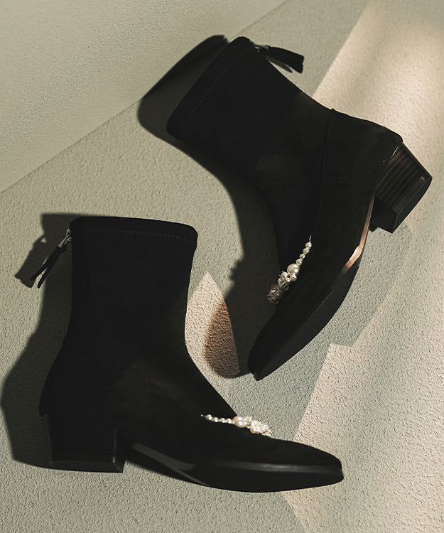 Graceful Orthopedic Boots for Modern Look