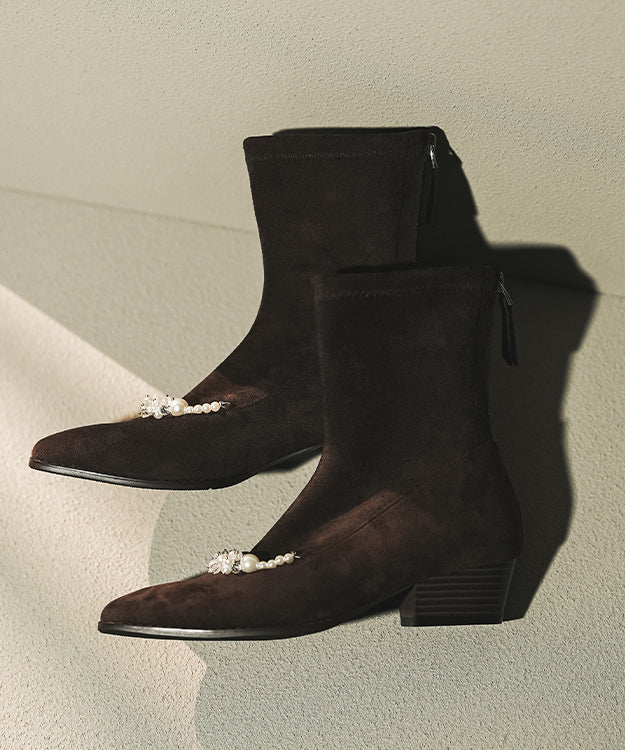 Graceful Orthopedic Boots for Modern Look