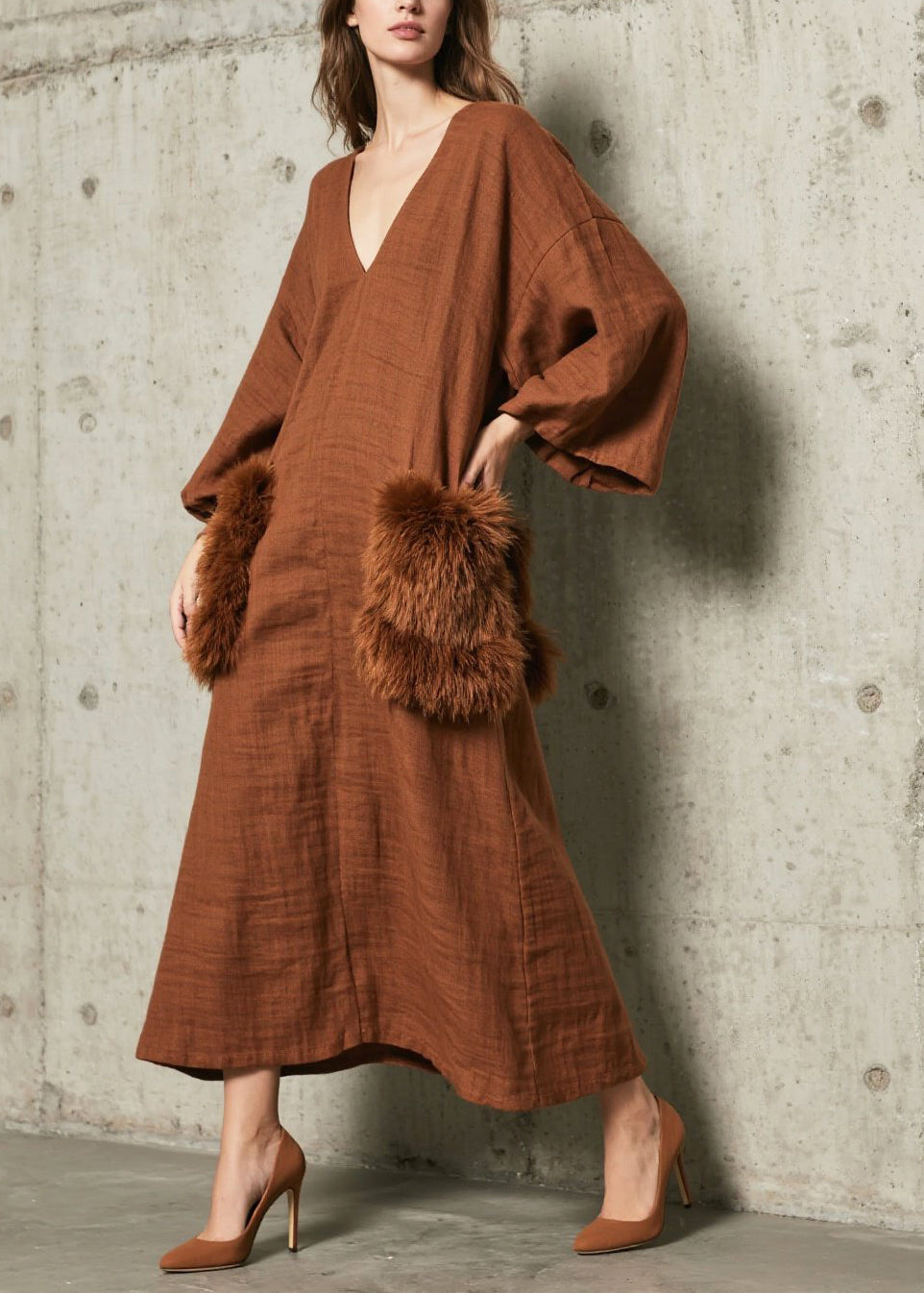 Effortlessly Elegant Dress with a Timeless Design