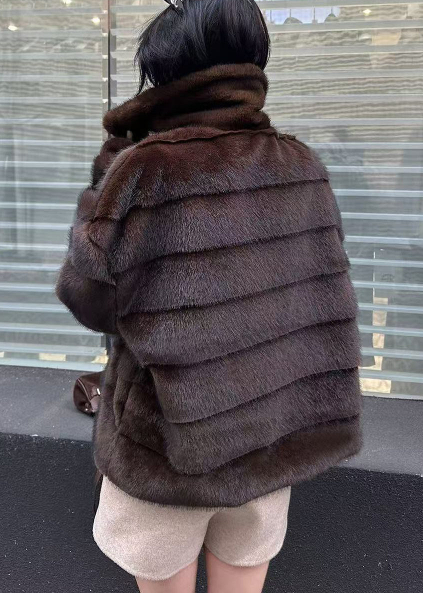 Gracefully Styled Coat for Any Occasion
