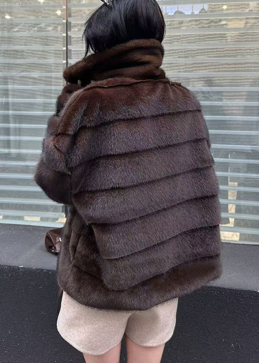 Gracefully Styled Coat for Any Occasion