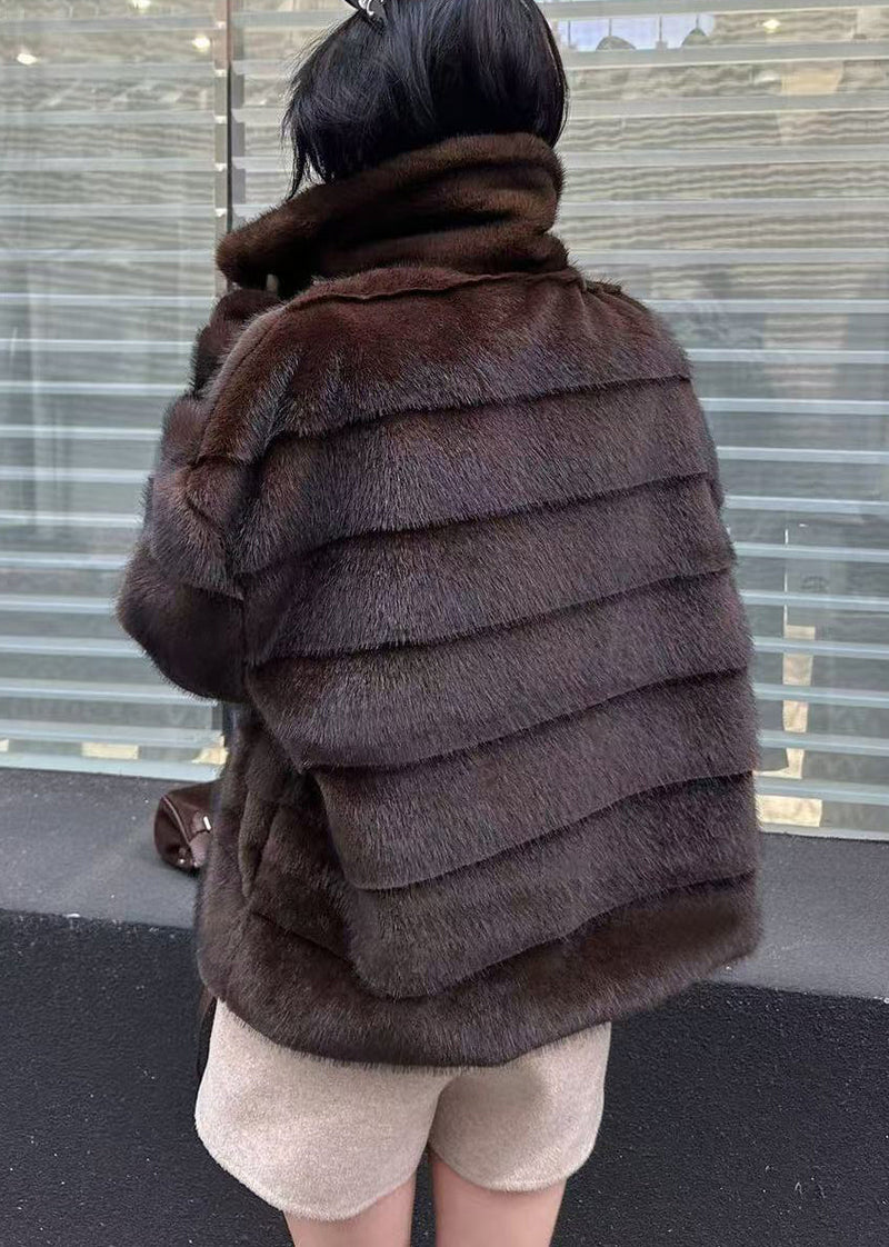 Gracefully Styled Coat for Any Occasion