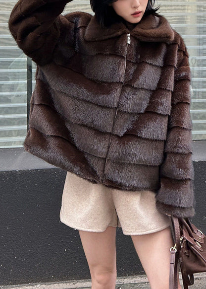 Gracefully Styled Coat for Any Occasion