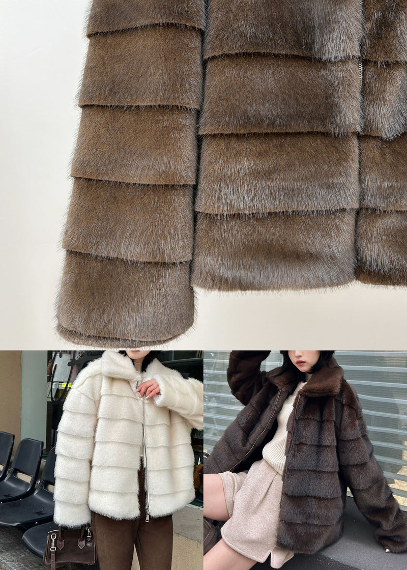 Gracefully Styled Coat for Any Occasion