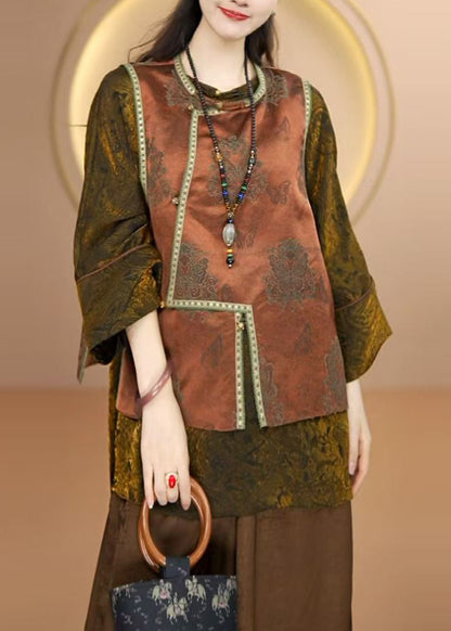 Classic Vintage Garment with a Flattering Fit