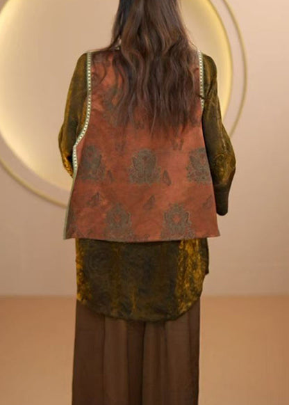 Classic Vintage Garment with a Flattering Fit