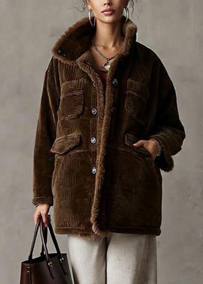 Elegantly Styled Coat for Everyday Wear