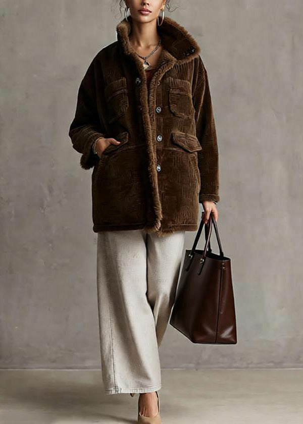 Elegantly Styled Coat for Everyday Wear
