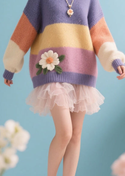 Classic Vintage Sweater with a Flattering Fit