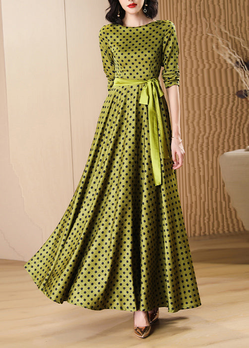 Classic Vintage & Enduringly Stylish Dress