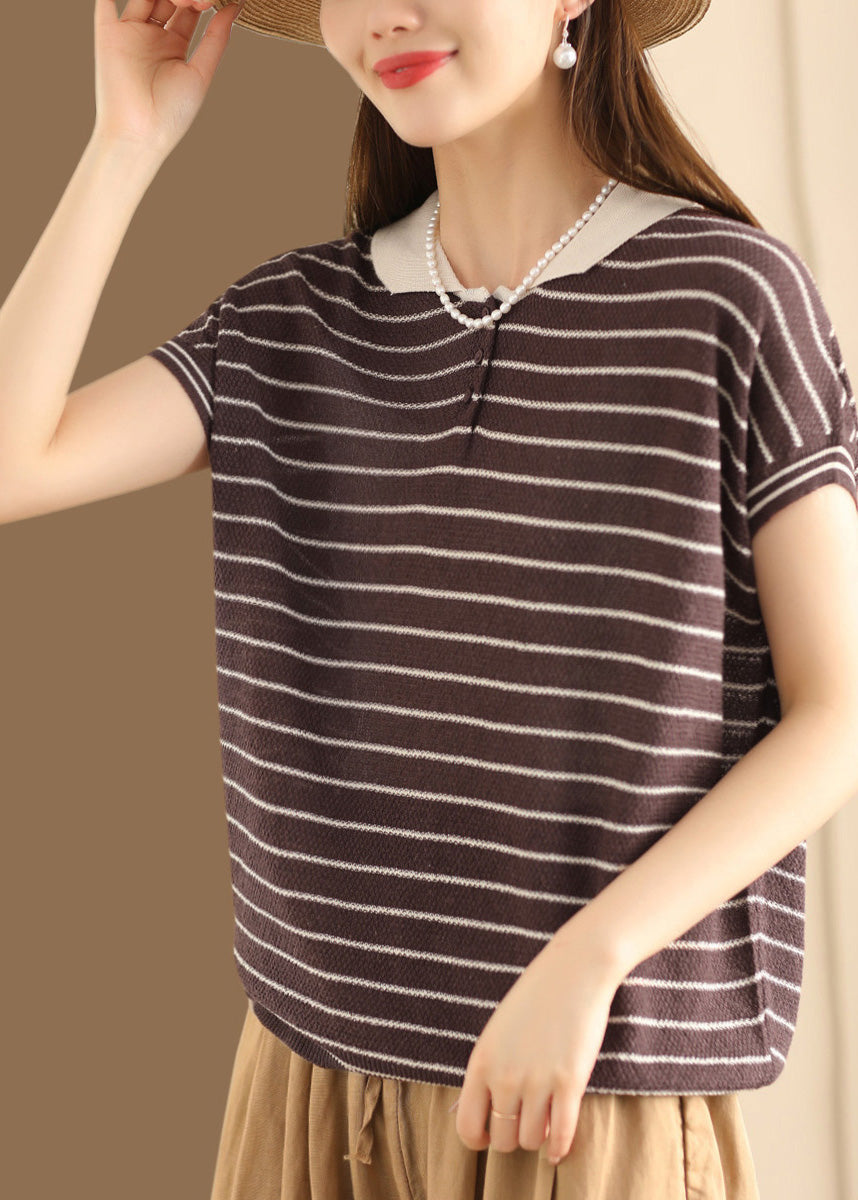 Effortlessly Elegant Top with a Timeless Design