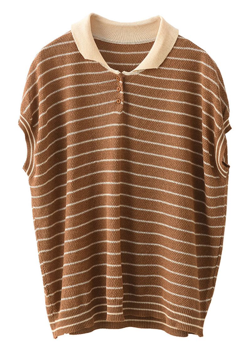 Effortlessly Elegant Top with a Timeless Design