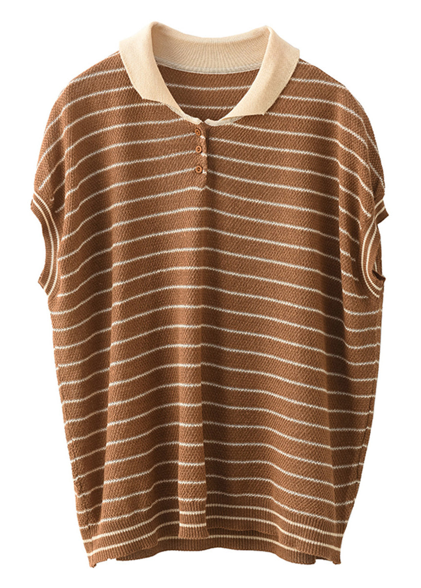 Well Tailored Top with a Graceful Silhouette