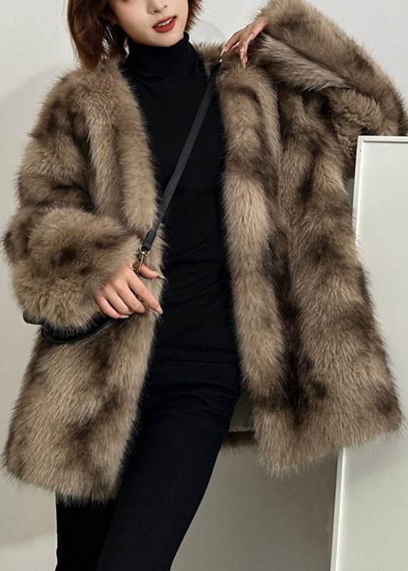 Sophisticated Coat with a Clean Classic Look