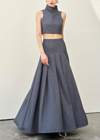 Sophisticated Garment with a Clean Classic Look