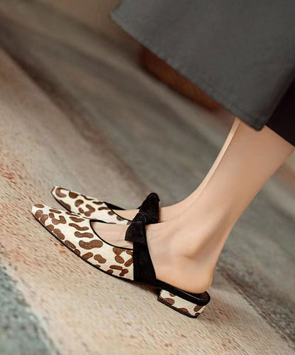 Graceful Orthopedic Sandals for Modern Look