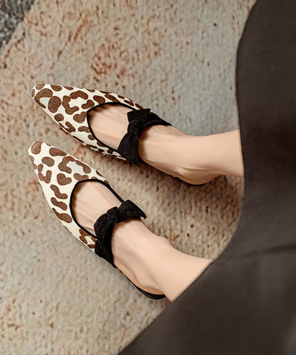 Graceful Orthopedic Sandals for Modern Look