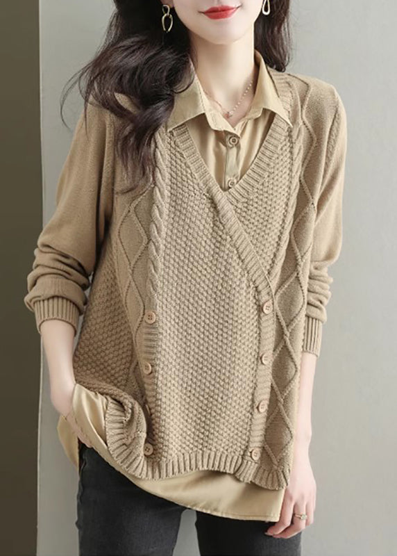 A Vintage Style Top with Delicate Timeless Details