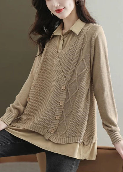 A Vintage Style Top with Delicate Timeless Details