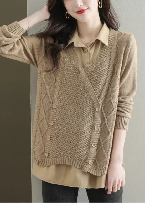 A Vintage Style Top with Delicate Timeless Details