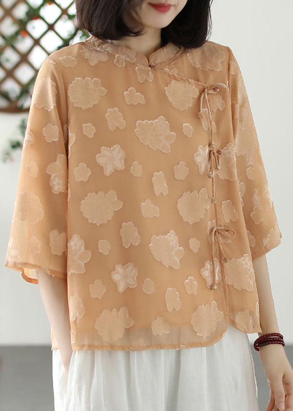 Effortlessly Elegant Shirt with a Timeless Design